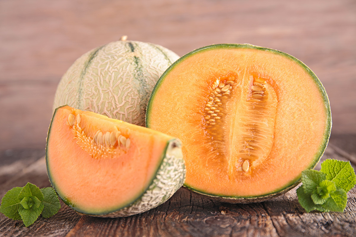 sliced-cantaloupe-melon sliced-cantaloupe-melon